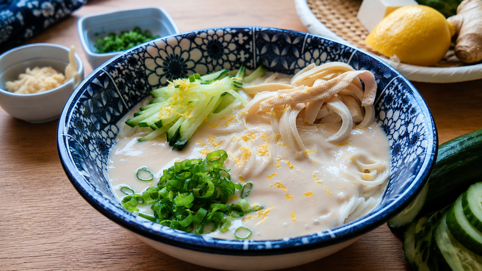 Tōfu remon kurīmu sōmen